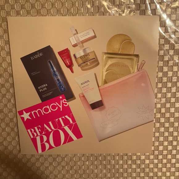 NWT MACYS BEAUTY BOX BARE IT ALL 7  PIECES - Picture 2 of 11